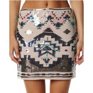 Express skirt-FREE if added to bundle